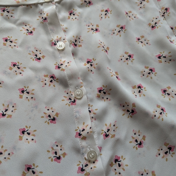 LOFT | Size XXSP | White Floral Blouse - Picture 3 of 7